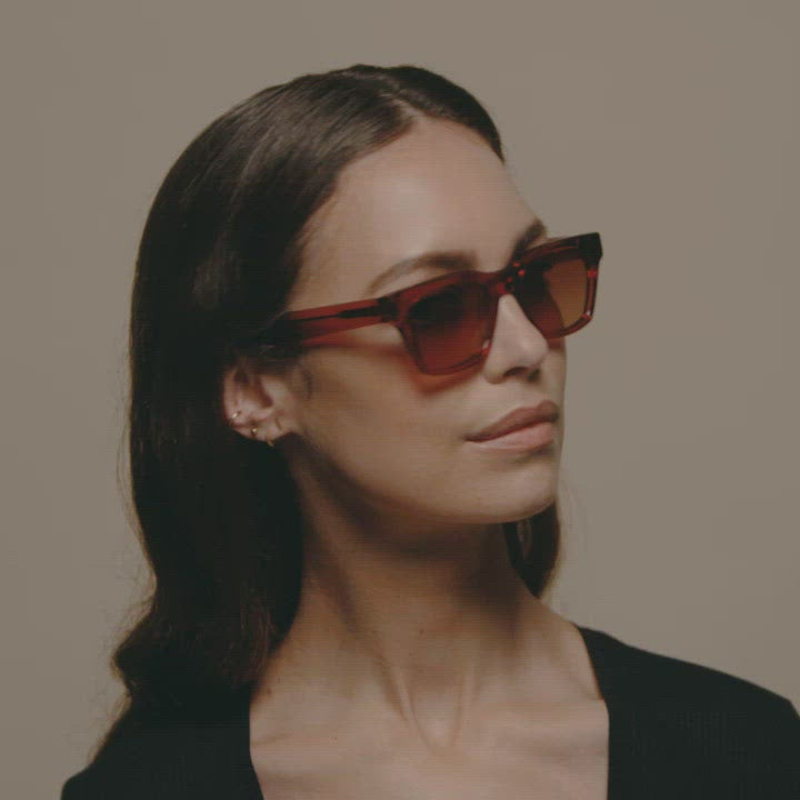 Load video: Tens Casey Boulevard / Polished Midnight Sunglasses Female Model Video