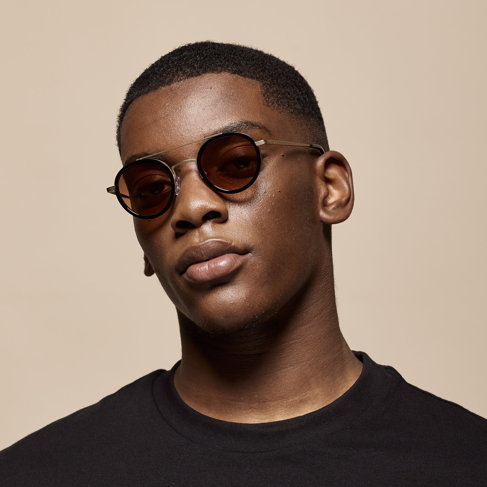 Tens Hoxton Original / Polished Black Gold Sunglasses 4